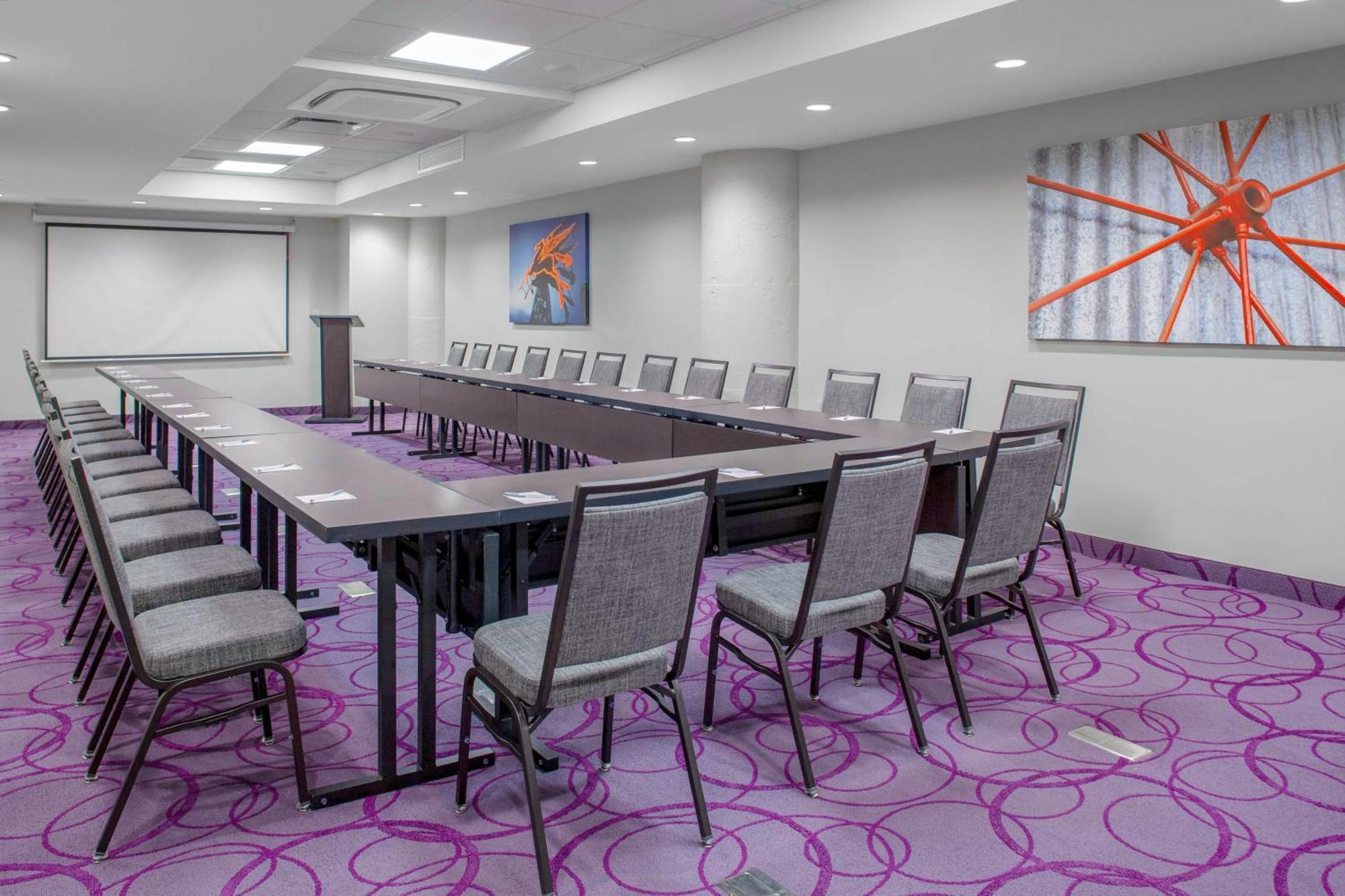 Towneplace Suites By Marriott Dallas Downtown Extérieur photo
