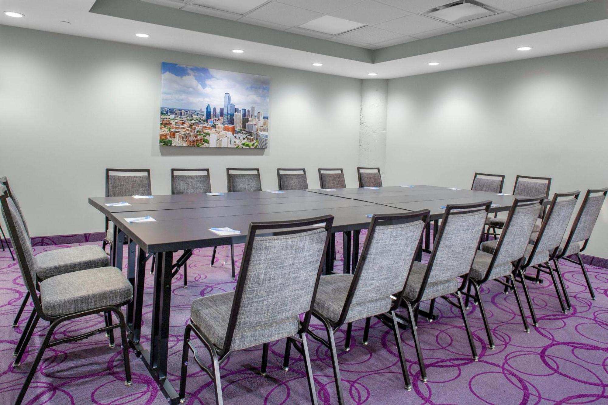 Towneplace Suites By Marriott Dallas Downtown Extérieur photo