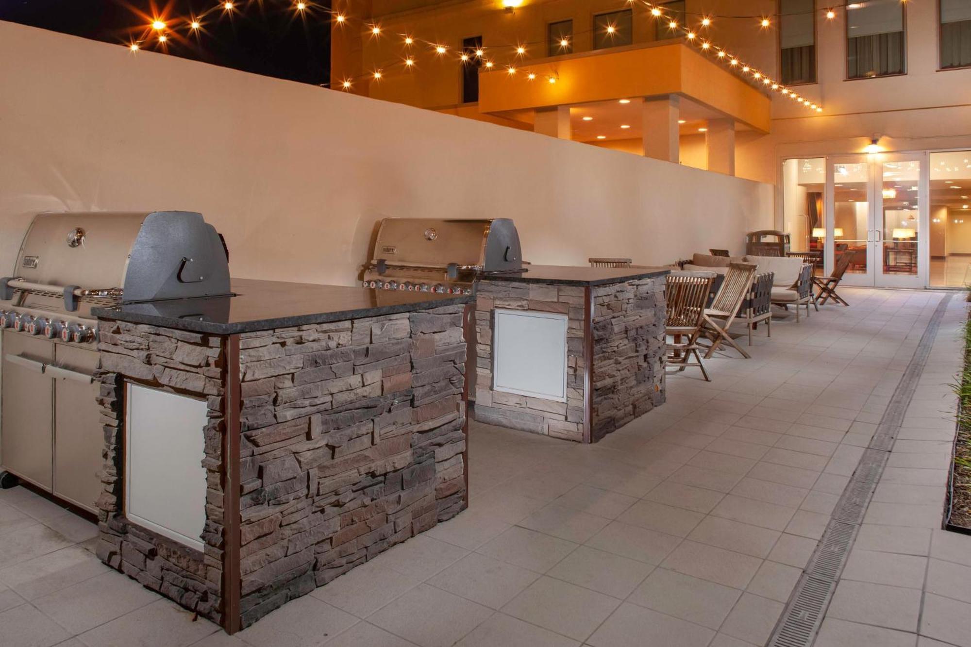Towneplace Suites By Marriott Dallas Downtown Extérieur photo